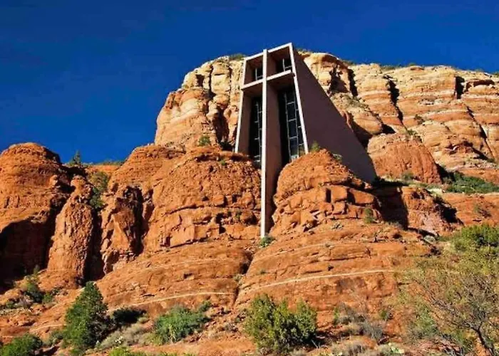 Vista To Red Rock Pets Friendly And Hot Tub Holiday home